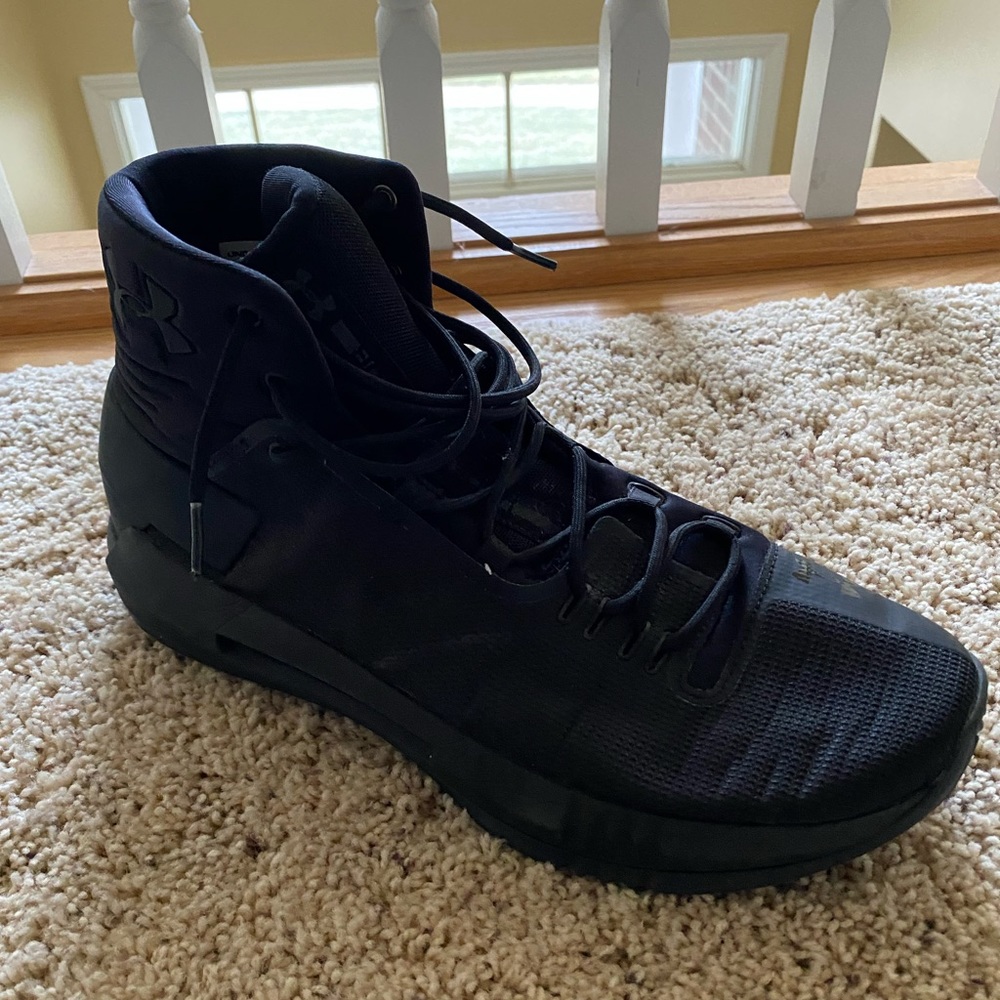 Under Armour Basketball Shoes